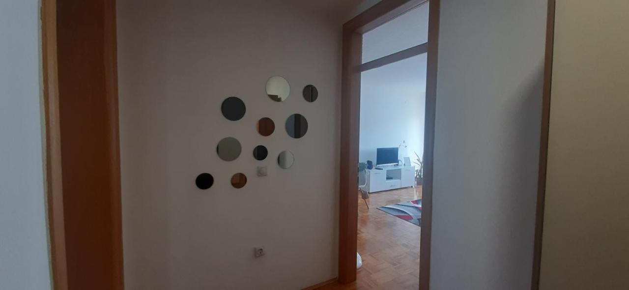 Apartman Stella Istocno Sarajevo Lukavica Екстериор снимка